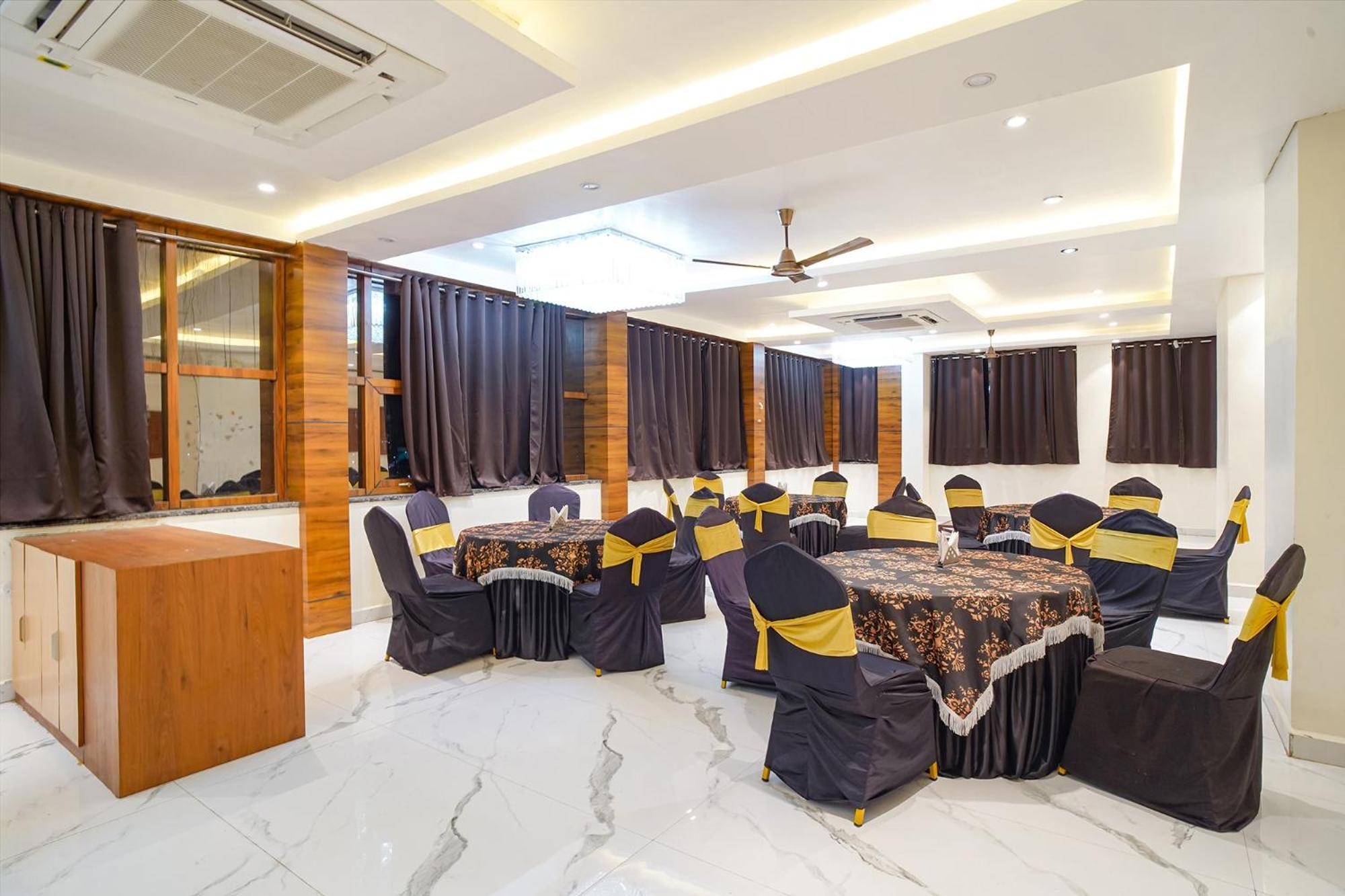 Fabhotel Ashoka Legacy Bhopal Exterior photo